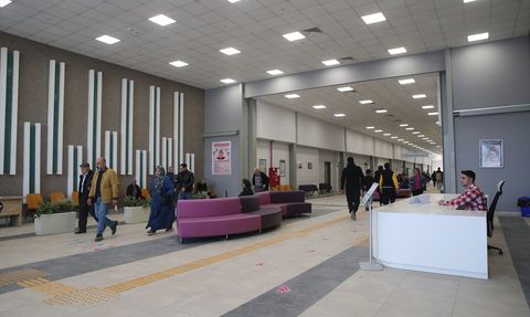 Hatay'daki Defne Devlet Hastanesi'nin İki Yılı