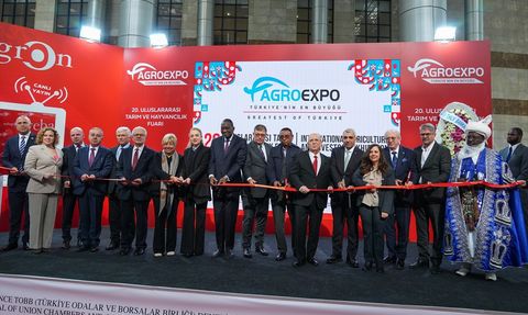 İzmir'de AGROEXPO: Tarım ve Hayvancılık Sektörü Buluştu