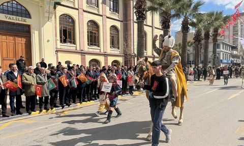 Uluslararası Manisa Mesir Macunu Festivali Coşkuyla Başladı