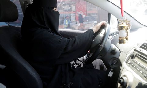 Yemen'de Kadın Şoförler, 'Havva'nın Yolculuğu' Projesiyle Yolda