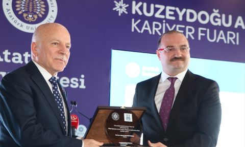 Kuzeydoğu Anadolu Kariyer Fuarı Erzurum'da Açıldı