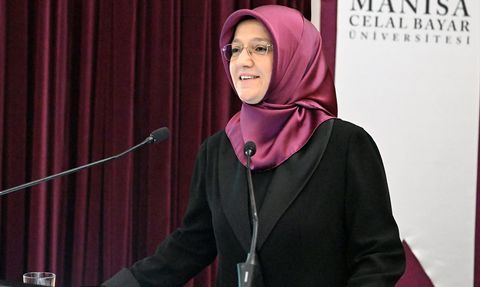 Manisa'da Doğal Doğum Sempozyumu