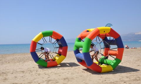 Mersin'de Türk ve Rus Çocuklar Uçurtma Şenliğinde Buluştu