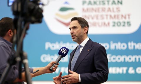 Türkiye'nin Yurt Dışındaki Enerji Arama Faaliyetleri Artıyor