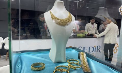 Antalya'da Lüks Mücevher Fuarı Gerçekleşti