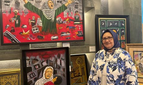 Çiğdem Yıldız'ın 'Elvan Gönlüm' Sergisi Üsküdar'da