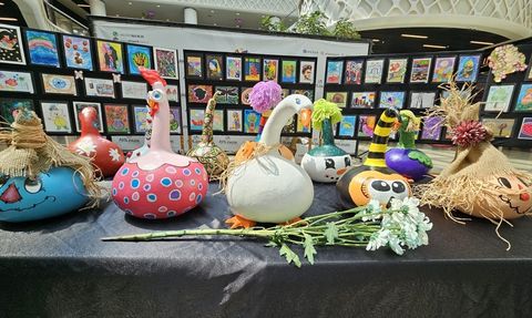 Çorum'da Engelliler Haftası Kapsamında Resim Sergisi Açıldı