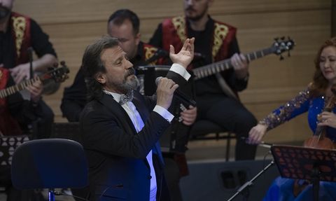 CSO'da Retro Azerbaycan Mahnıları Konseri Yoğun İlgi Gördü