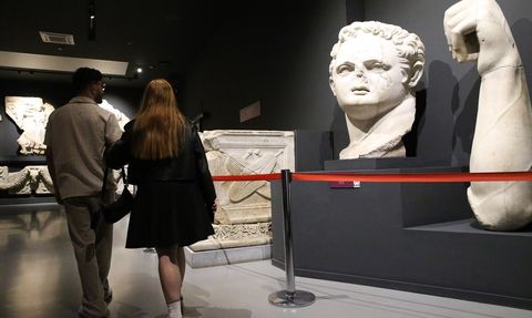 Efes Müzesi: Antik Tarihin Kapılarını Aralıyor