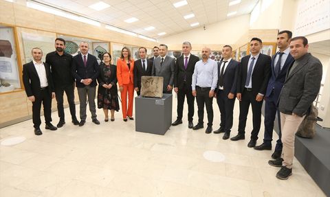 Kars'ta Ani Ören Yeri Eserleri Sergilendi