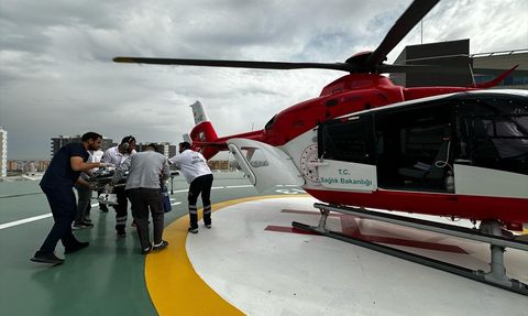Mersin'de Ambulans Helikopterle Tedavi Sevki