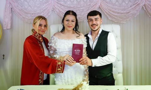 Mersin'de Özel Tarihte Nikah Yoğunluğu