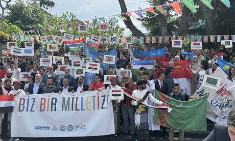 Trabzon'da 13. Uluslararası Öğrenci Buluşması