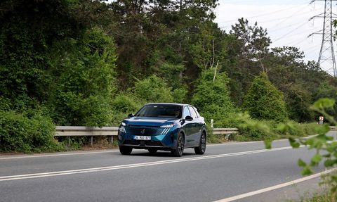 Türkiye'de Yılın Otomobili Yarışmasında Test Sürüşleri Tamamlandı