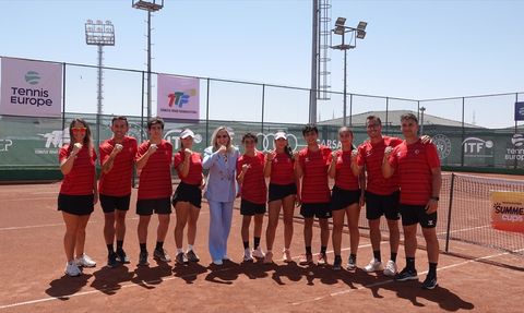 14 Yaş Kız ve Erkek Tenis Milli Takımları Avrupa Yaz Kupası'na Katılacak