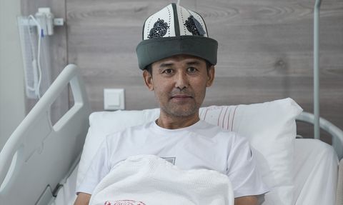 Kırgız Hasta Türkiye'de Karaciğer Nakli ile Yeni Bir Hayata Adım Attı