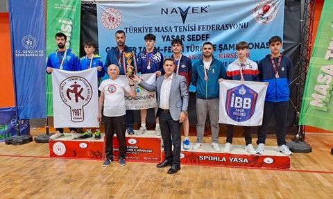 Kırşehir'de Masa Tenisi Gençler Şampiyonası Tamamlandı