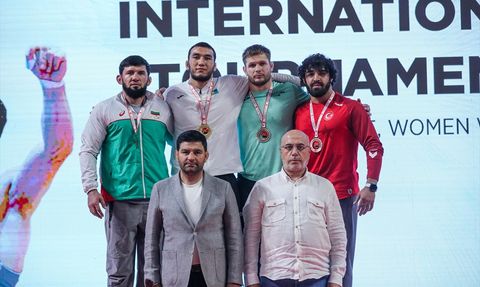 Kocaeli'de Güreş Turnuvası'nın 3. Gününde Madalyalar Sahiplerini Buldu