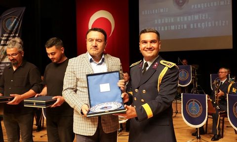 Kütahya'da 'Ordu Millet El Ele' Konseri Büyük İlgi Gördü