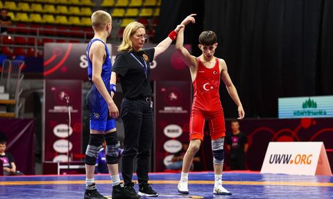 Milli Güreşçilerden Avrupa Şampiyonası'nda Başarı