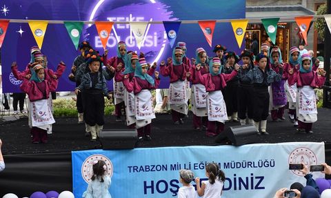 Trabzon'da 1. Kültür ve Sanat Festivali Coşkuyla Gerçekleşti