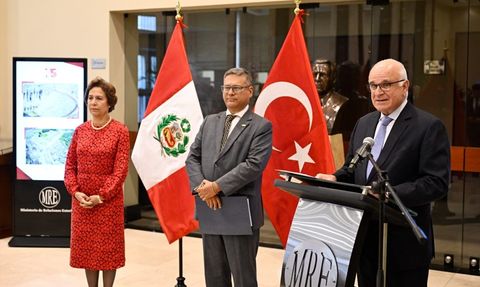 Türkiye ve Peru Diplomatik İlişkilerinde 75. Yıl Coşkusu