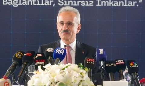 Ulaştırma ve Altyapı Bakanı Uraloğlu'ndan Küresel Ulaştırma Koridorları Forumu Açıklamaları