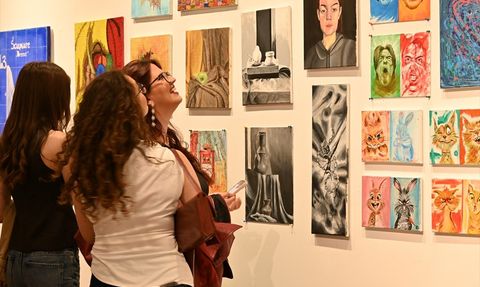 Uluslararası Balkan Üniversitesi 15. Geleneksel Öğrenci Sergisini Gerçekleştirdi