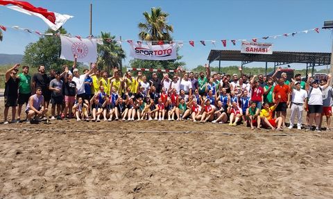 26. Üniversiteler Yaşar Sevim Plaj Hentbolu Türkiye Şampiyonası Tamamlandı