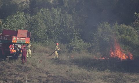 Adana'daki Yangın Kontrol Altına Alındı