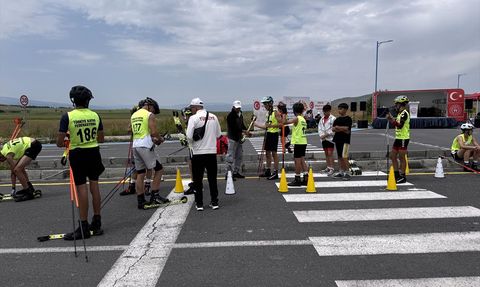Anadolu Yıldızlar Ligi Tekerlekli Kayak Şampiyonası Tamamlandı