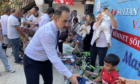 Aydın'da 52 Çocuğa Sünnet Şöleni Düzenlendi