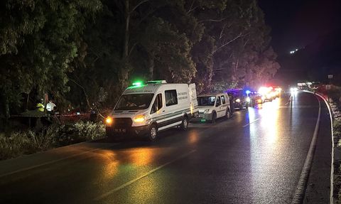 Aydın'da Otomobil Kazası: 2 Kişi Hayatını Kaybetti