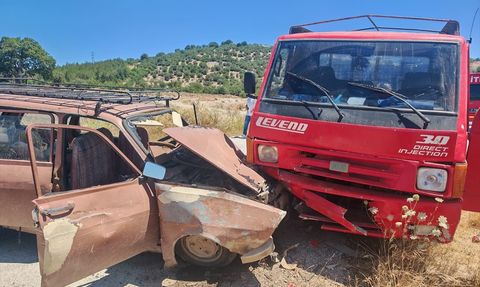 Balıkesir'de Trafik Kazası: 6 Yaralı