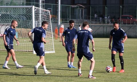 Erzurumspor FK Transfer Sürecinde Dikkatli Adımlar Atıyor