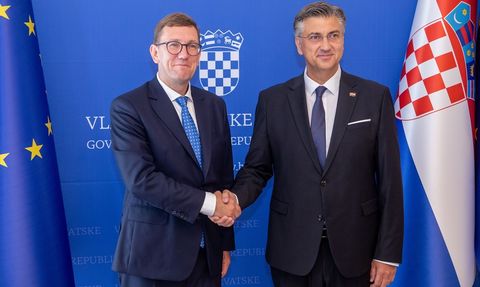 Estonya Başbakanı, Rusya'nın NATO Üyeliği Üzerindeki Etkisini Reddetti