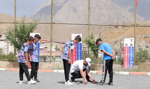 Hakkari'de Bocce Heyecanı Başladı