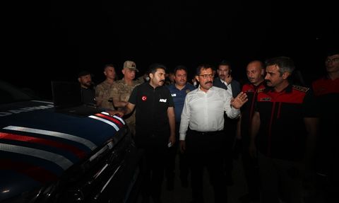 Hatay Valisi Masatlı'dan Suriye'deki Orman Yangını hakkında Son Gelişmeler