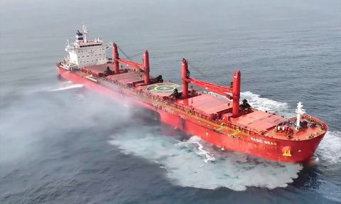 Husilerin Kızıldeniz'deki Gemilere Yönelik Saldırıları