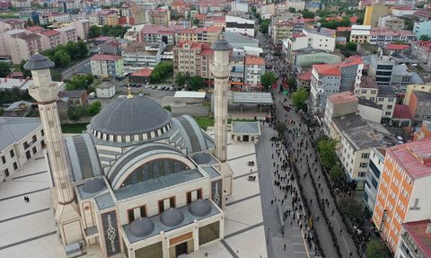Kars ve Ağrı'da Kerbela Şehitleri Anıldı