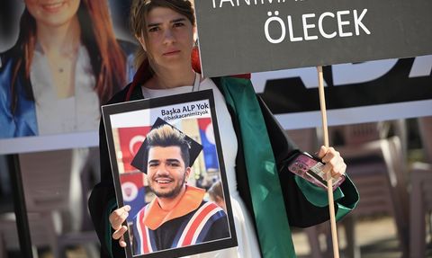 Kartalkaya'daki Yangın Kazasında Kayıp Verdi: Hukuk Mücadelesi Başlatıldı