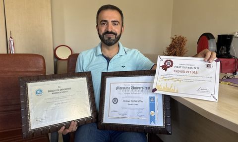 Okuma Azmiyle 3 Fakülte Bitiren Mehmet Ekinoğlu