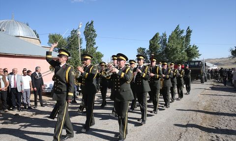 Piyade Sözleşmeli Er Mahsun Yeşildemir'in Cenazesi Bitlis'te Uğurlandı