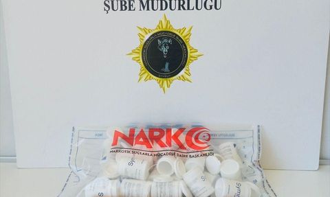 Samsun'da Uyuşturucu Operasyonu: 1232 Sentetik Ecza Hap Ele Geçirildi