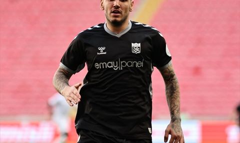 Sivasspor, Kerem Atakan Kesgin ile Anlaştı