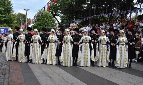3. Uluslararası Trabzon Horon ve Müzik Festivali Başladı