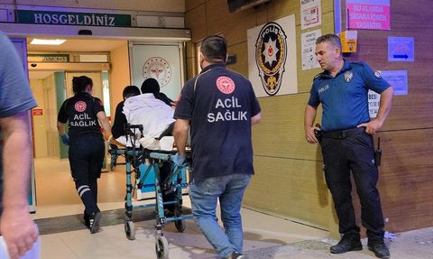 Bursa İnegöl'de Güvenlik Görevlisi Bıçakla Yaralandı