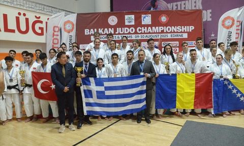 Edirne'de 21. Yaş Altı Balkan Judo Şampiyonası Tamamlandı