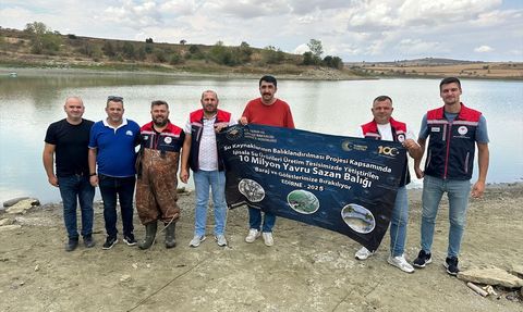 Edirne'den Tekirdağ'a 975 Bin Sazan Yavrusu Salındı