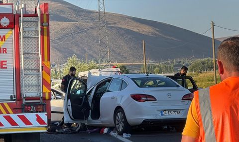 Erzurum'da Feci Kaza: 4 Ölü, 4 Yaralı